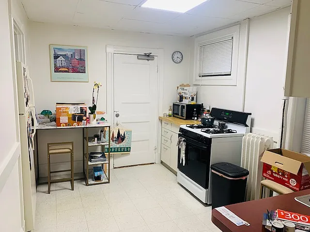 337 Washington St #6 — Photo 3