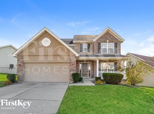 5522 Emerald Ridge Dr, Saint Charles, MO 63304