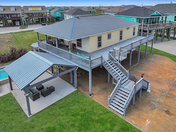 3rd image of 959 Tidelands Dr