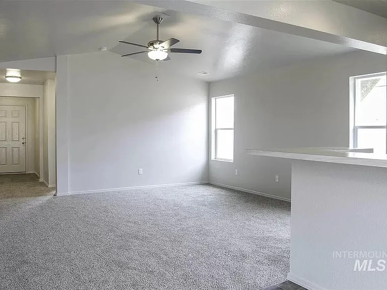 11391 W Colorado Riv — Photo 2