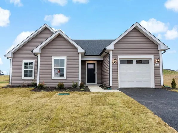 357 Outrigger Rd, Inwood, WV 25428