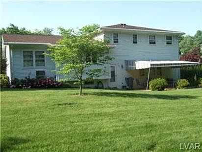 4th image of 1595 Kenwood Dr