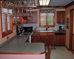 5th image of 2215 N 78th Ave