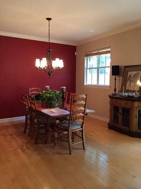 3 bed, 2.5 bath, 1920 sqft, $3,995 — Photo 2
