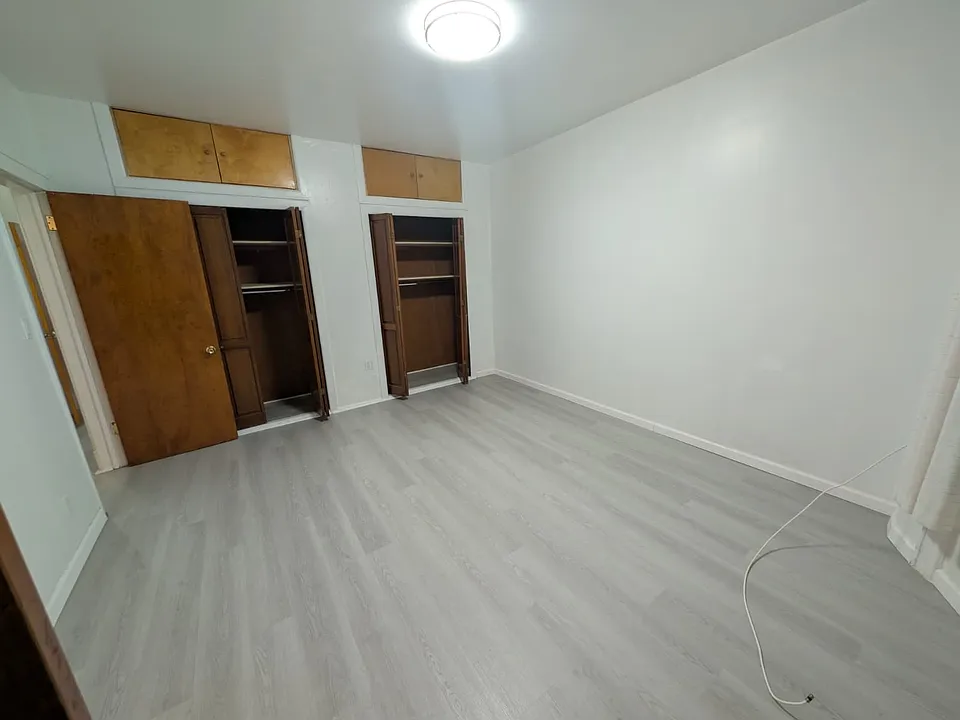 8687 23rd Ave #3