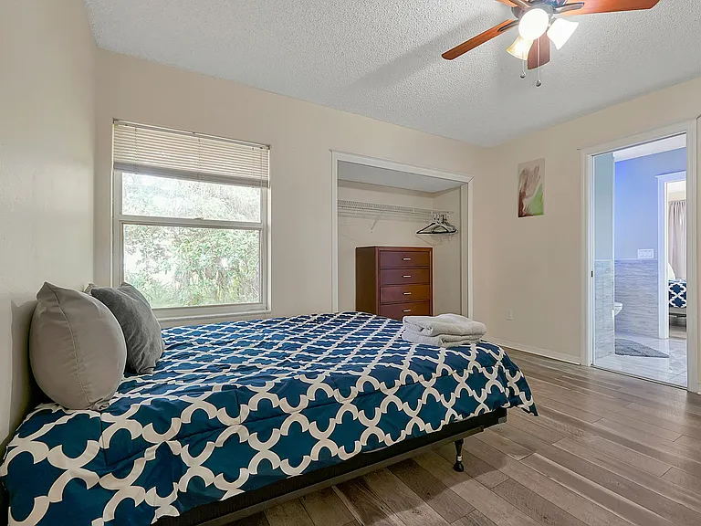 17 Wayland Pl — Photo 22