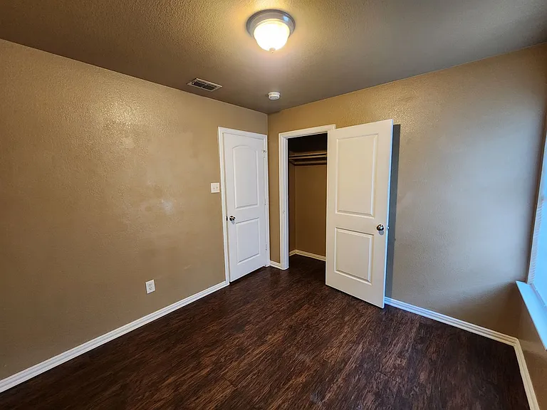 2917 Van Horn Ave — Photo 13