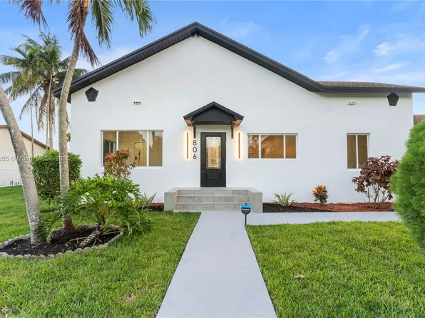 806 NE 13th St, Homestead, FL 33030