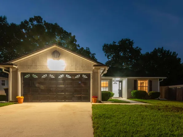 6635 Rippling Wave Ct, Jacksonville, FL 32244