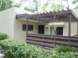 207 Pinebrook Dr, Fort Myers, FL 33907