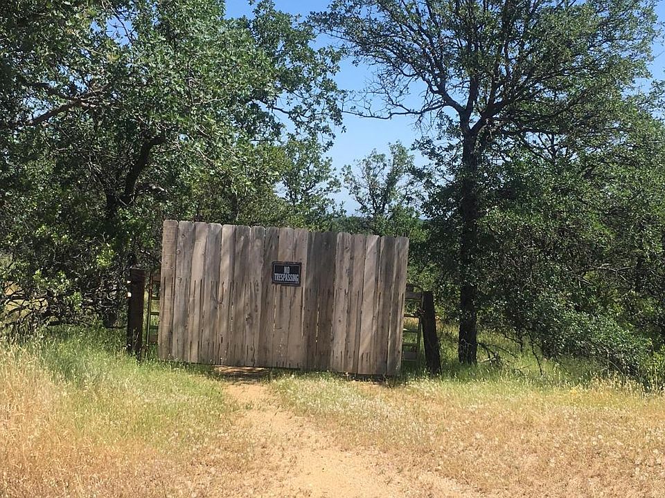 1st image of 16590 Golden Doe Ln