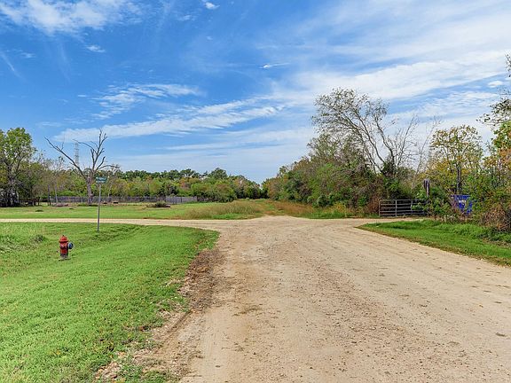 2nd image of 0 Hawaii Avenue 4 5 6 11 12 Lot 2-3