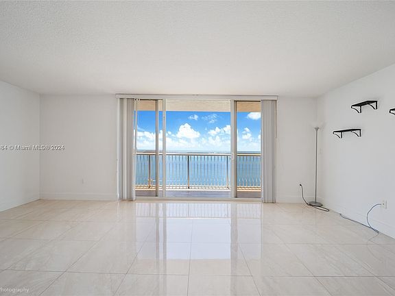 3rd image of 1200 Brickell Bay Dr APT 3601