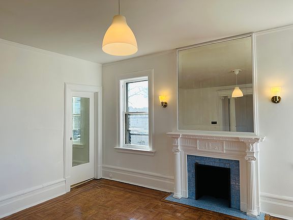 4th image of 100 S Munn Ave Floor 2