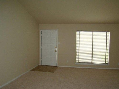 3rd image of 11308 Park Central Pl