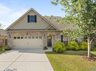 5007 Clearwater Creek Rd SE, Brownsboro, AL 35741