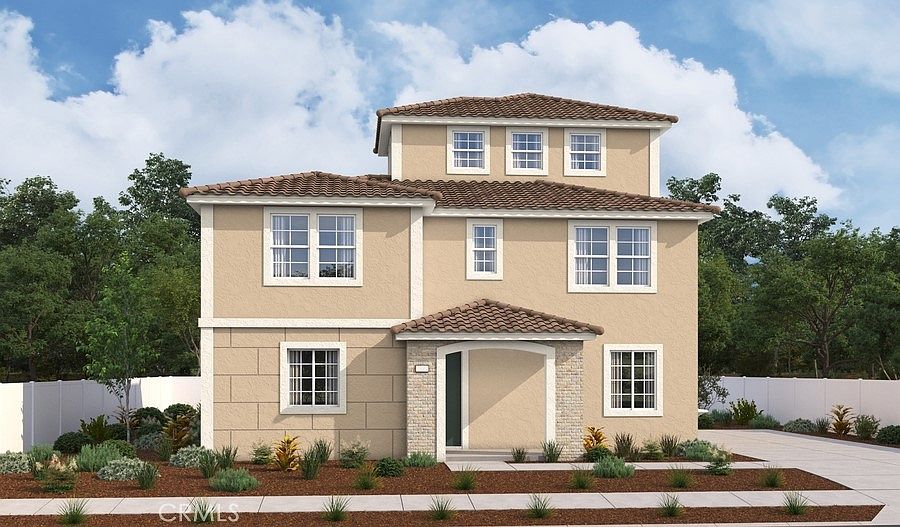 1st image of 16740 Estancia Ave