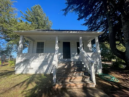 1387 Barlow Ln Photo 1