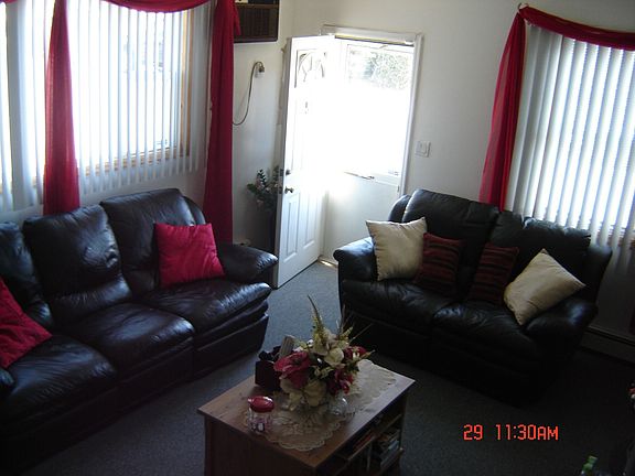 3rd image of 54 Evans Ave