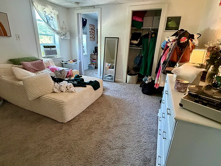 18 Crosby St #18 — Photo 8