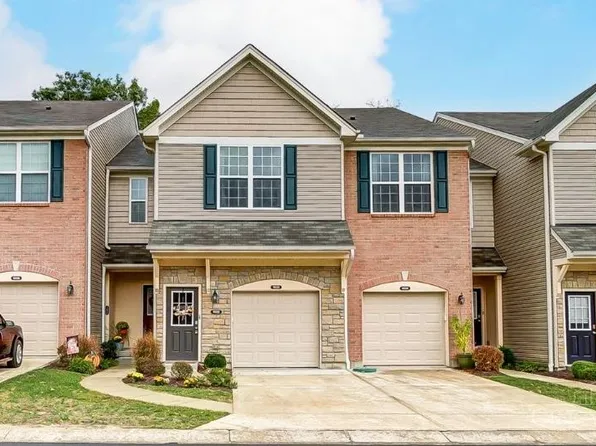 1032 Misty Stream Dr, Cincinnati, OH 45231