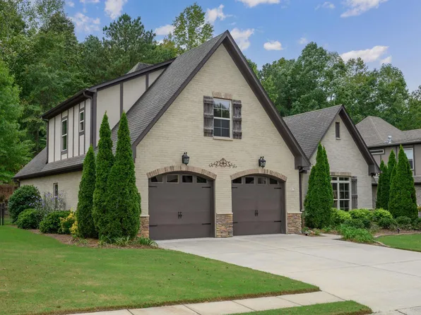 265 Macallan Dr, Pelham, AL 35124