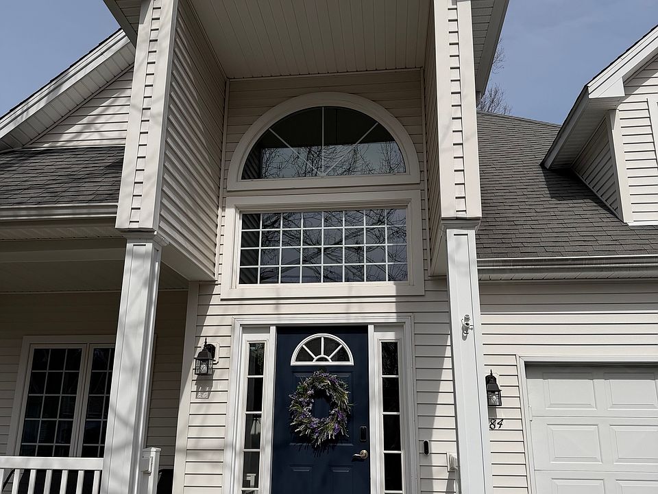 1st image of 184 Oliver Way #184