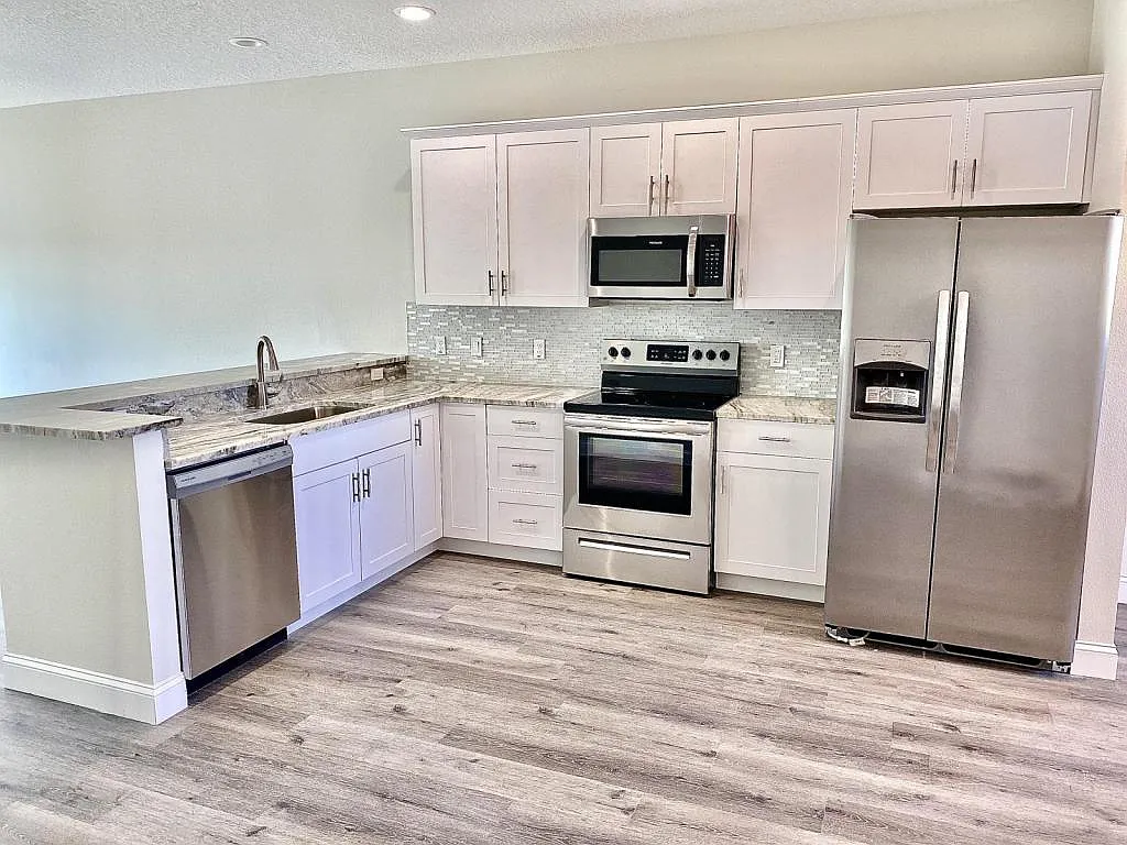 2225 14th Ave W, Apt 304, Palmetto, FL 34221 — Photo 2