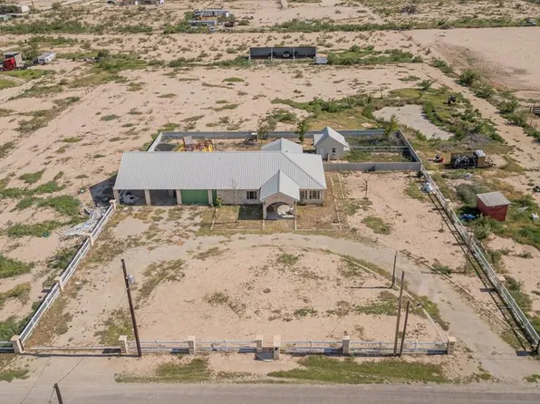 264 E 44th Ln, Fort Stockton, TX 79735