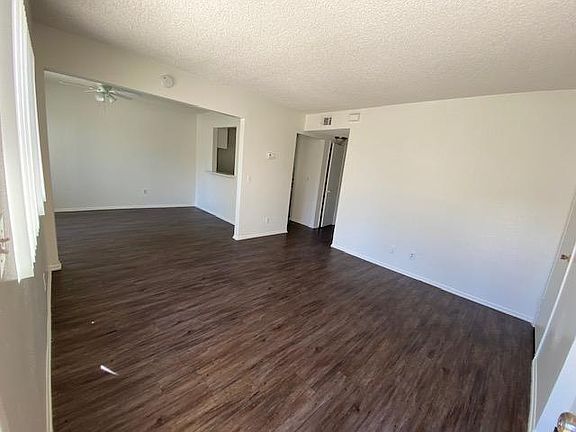 2nd image of 156 N Vicentia Ave #D