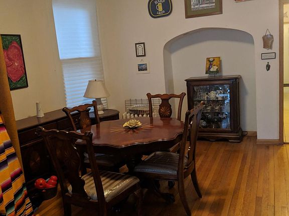 4th image of 5640 N Ashland Ave