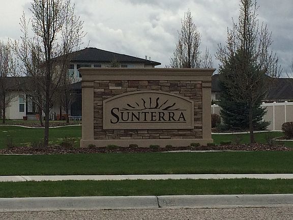 2nd image of 5221 Villa Mirage Ct