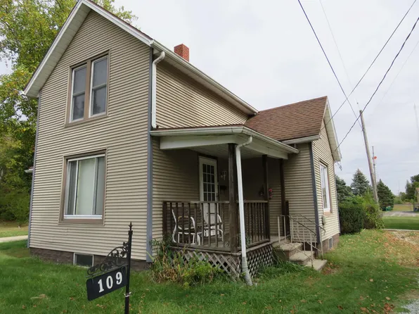 109 S 3rd St, Plymouth, IN 46563