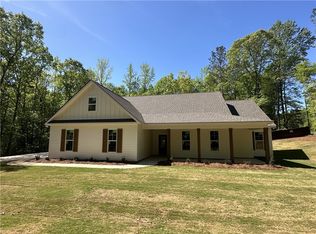1110 Lee Road 462, Valley, AL