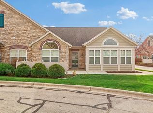 888 Cattail Cir #38, Sun Prairie, WI 53590