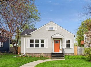 1457 Edgerton St, Saint Paul, MN 55130