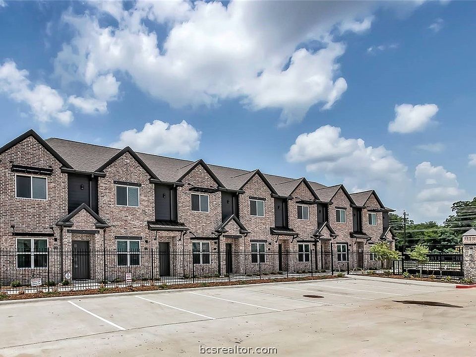 1st image of 1451 Assoicates Ave NE #705