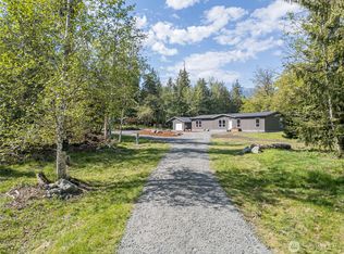 1344 Ripplebrook Dr, Port Angeles, WA 98362