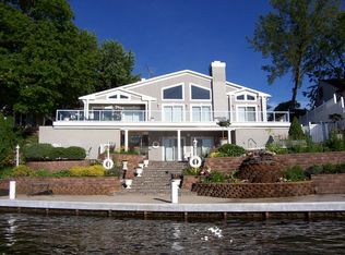 143 Potter Dr, Belleville, MI 48111