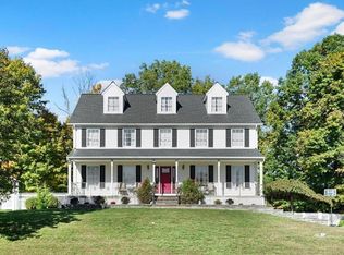 52 Creamery Pond Rd, Chester, NY 10918