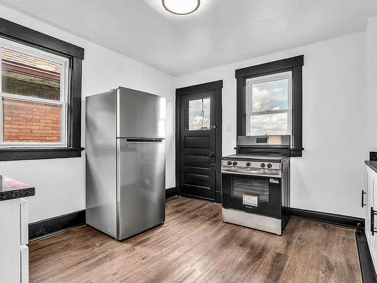 1615 McClure St #2 — Photo 25