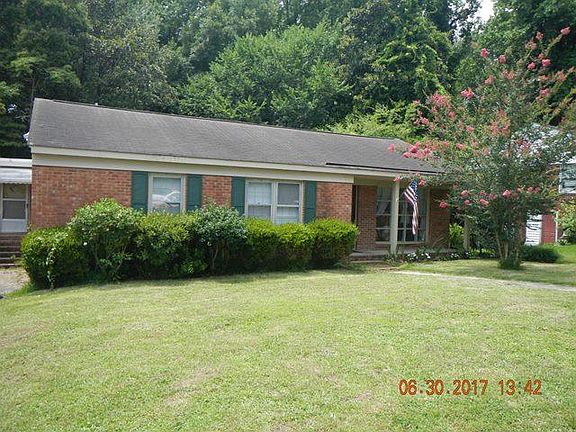 2nd image of 2403 Jefferson Dr