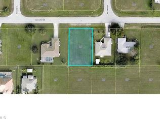 204 NW 11th Ter, Cape Coral, FL 33993