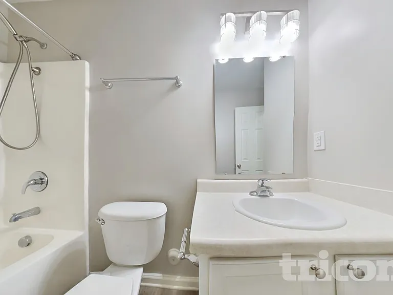 241 Gray Ghost St — Photo 12