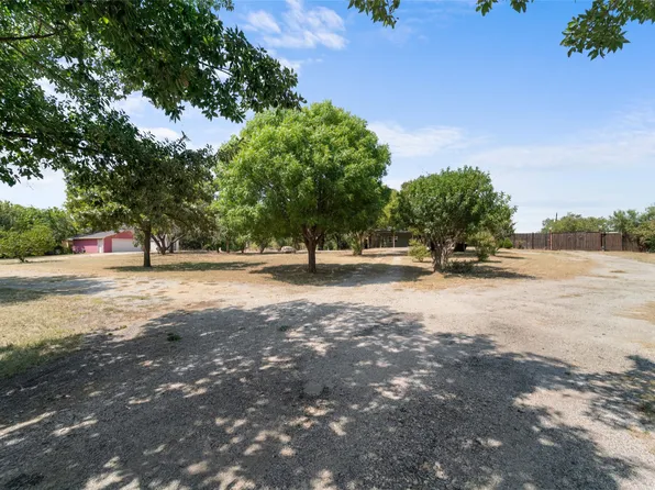 5275 Brown Ln, Fort Worth, TX 76140
