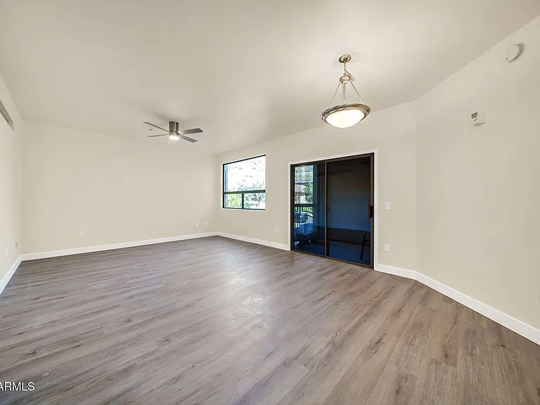 9820 N Central Ave #120 — Photo 13