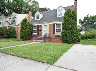 9508 Washington Ave, Brookfield, IL 60513