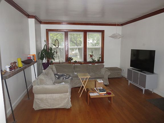 2nd image of 2707 N Saint Louis Ave APT 1