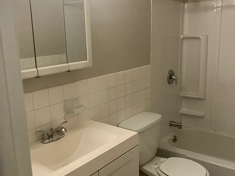 200 Polk St #9 — Photo 15