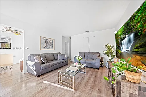 581 NW 113th St #581 Photo 1